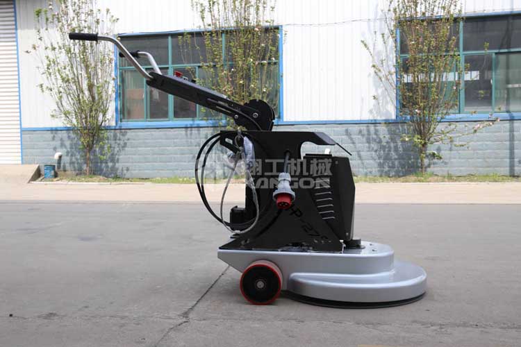 拋光機(jī)是為了讓地面表面有光澤，需要先研磨后才可以拋光。拋光分為粗拋和精拋，這時(shí)候可以使用拋光機(jī)，配合拋光墊，提高地面的光澤度。高速地坪拋光機(jī)讓你輕松完成地坪拋光工作，提高地坪亮度。